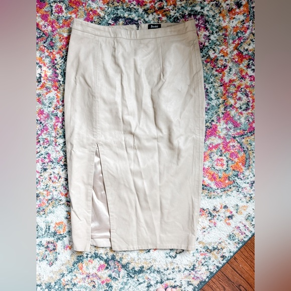 Bardot Dresses & Skirts - Bardot Faux Leather Skirt